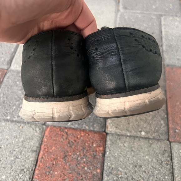 Cole Haan Black Leather Men's Oxfords with Tan Sole - Picture 8 of 9